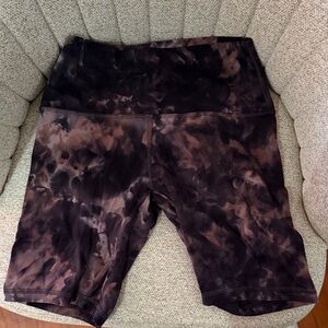 Lululemon Align Tie-Dye Shorts size 6